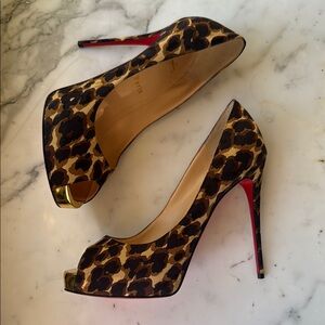 Brand new Christian Louboutin Leopard Print Peep Toe Stiletto Heels
